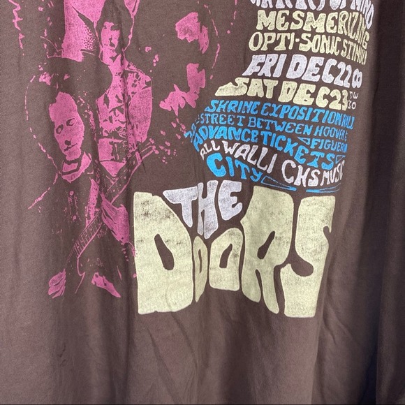DAYDREAMER NWOT The Doors Strange Nights Are Coming Merch Band Tee Medium - Picture 3 of 7